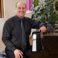 Piano Accompanists - Jonathan Gooing